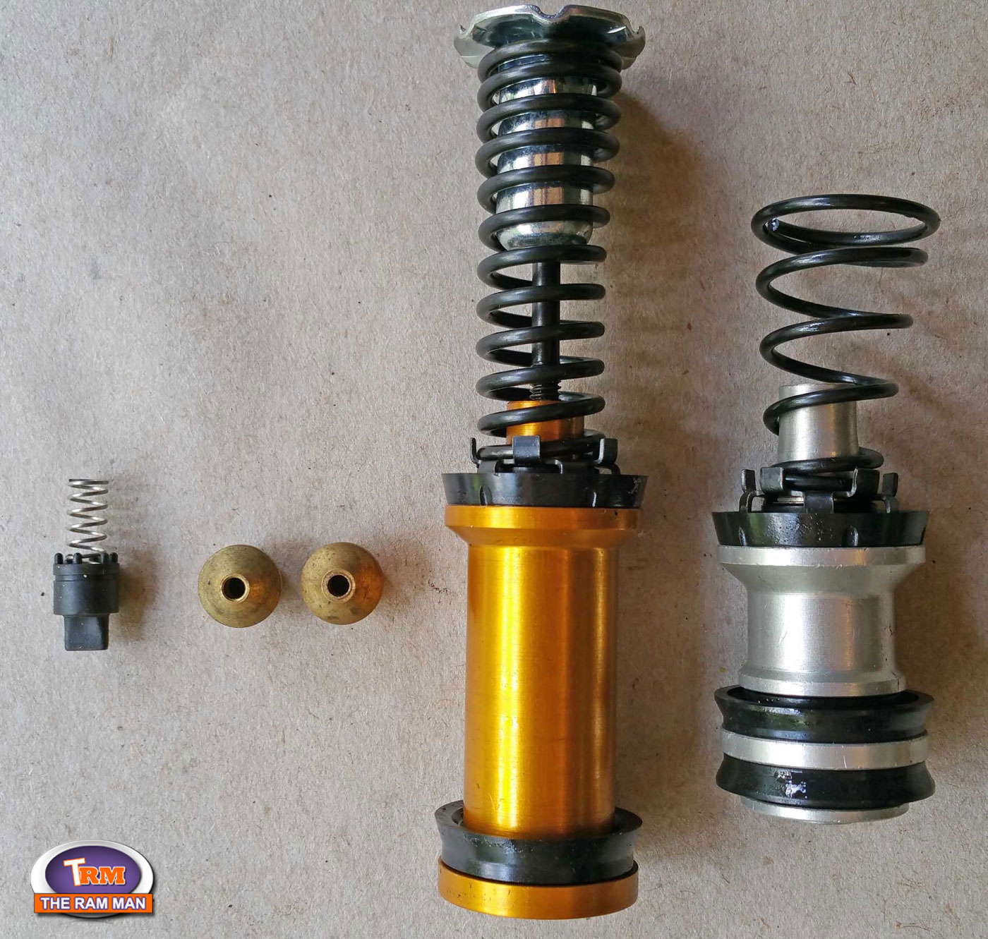 Ram Man / Shop / MOPAR MASTER CYLINDER 2229171 REBUILD KIT 1970